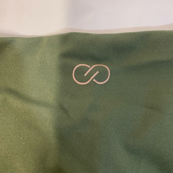 CALIA core essential legging in green - Picture 6 of 6